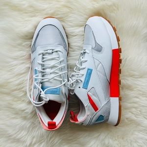 NWOT Reebok Club C Reedux Sneakers